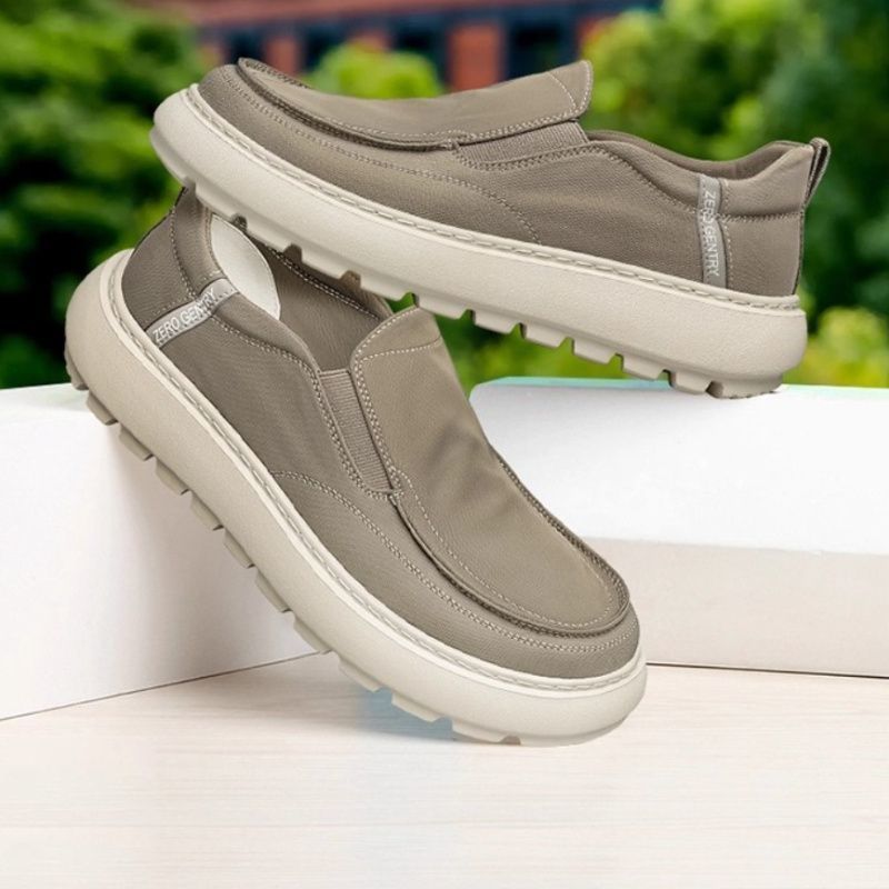 Casual Breathable Slip-On Canvas Shoes