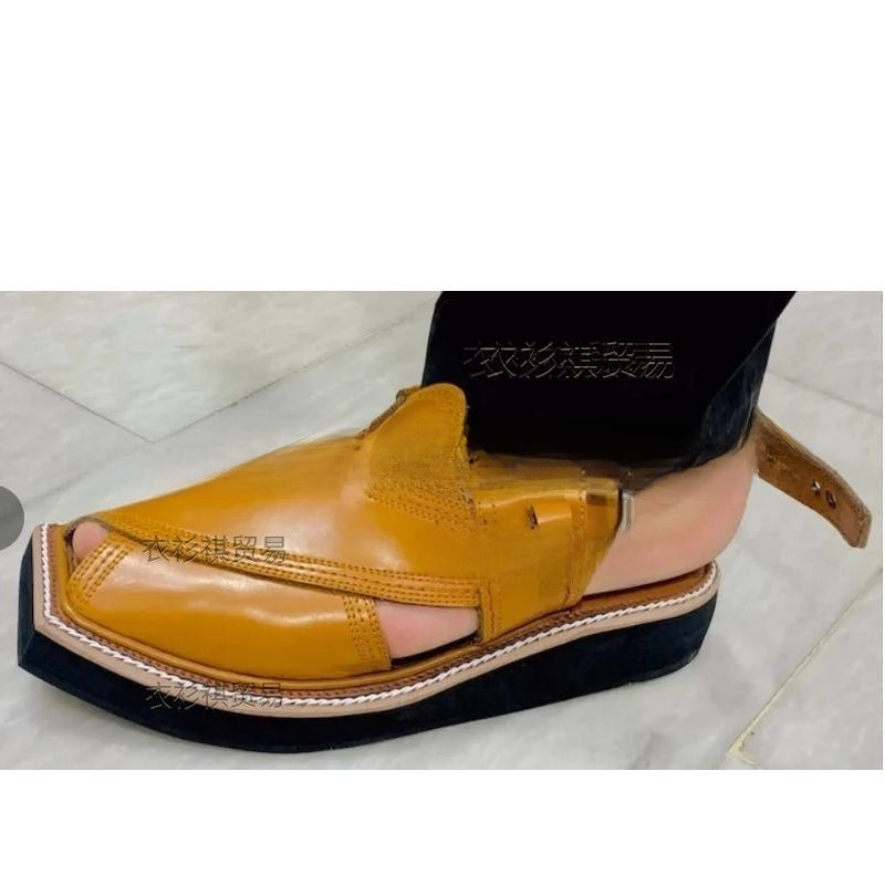 Minimalist Buckle Leather Sandals